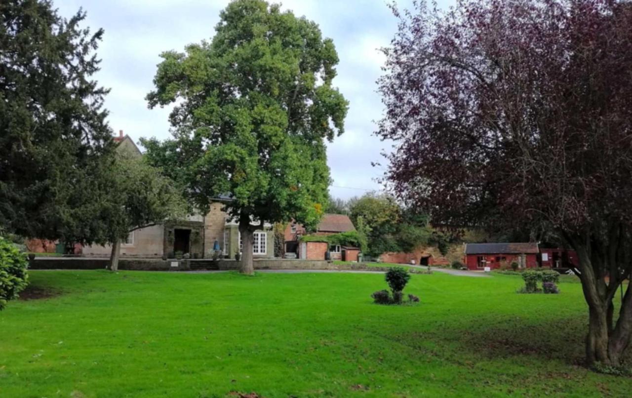 Impeccable 1-Bed House In Retford Close To A1 المظهر الخارجي الصورة